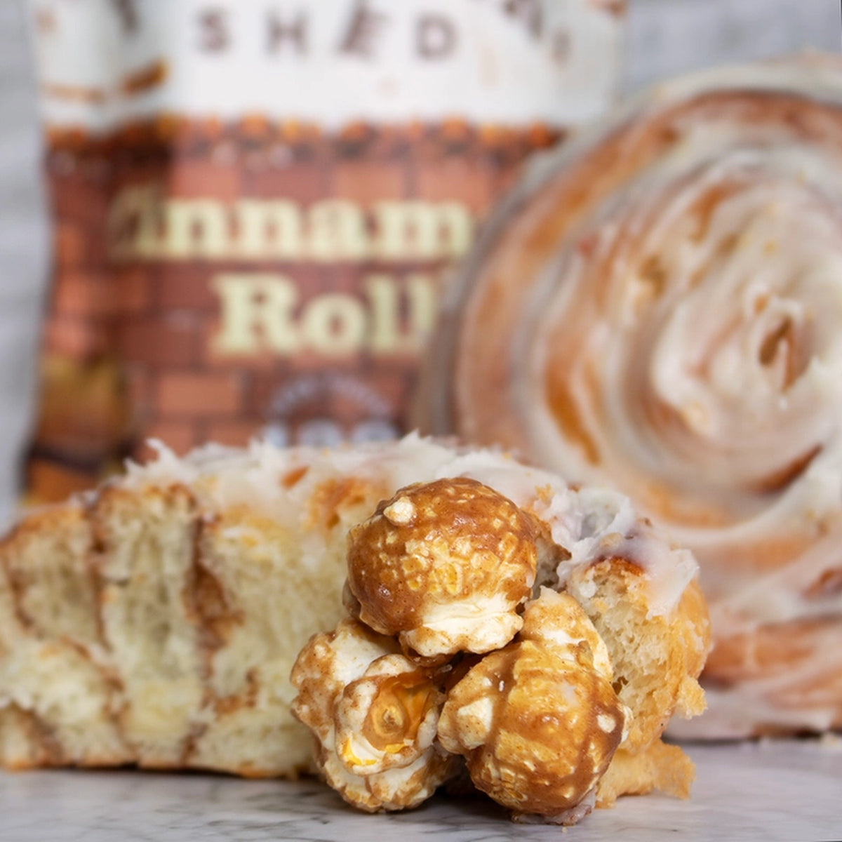 Sachet de popcorn au goût cinnamon roll avec texture croustillante