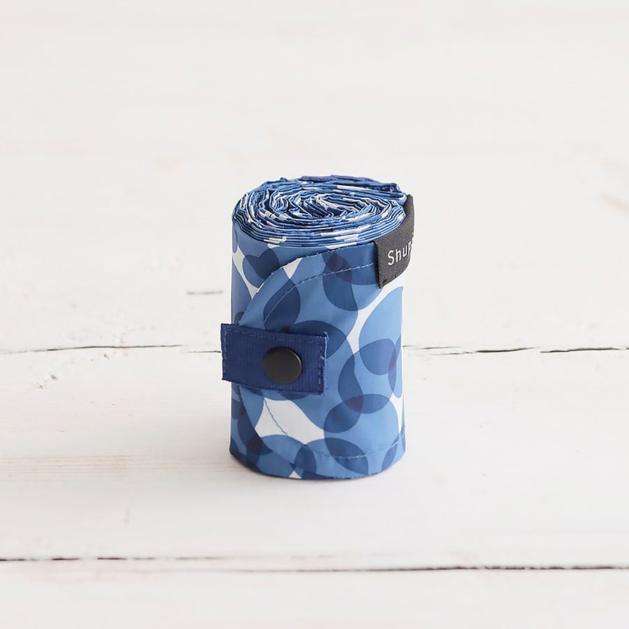 Sac pliable japonais avec motif floral sur fond clair