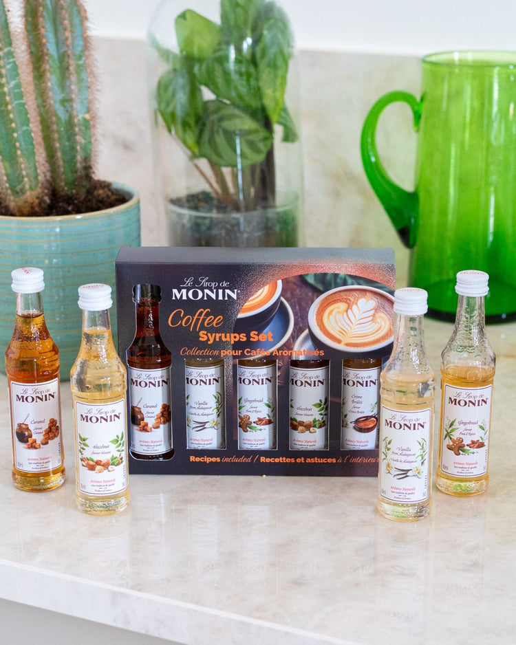 Coffret de 5 sirops pour cafés avec étiquettes colorées