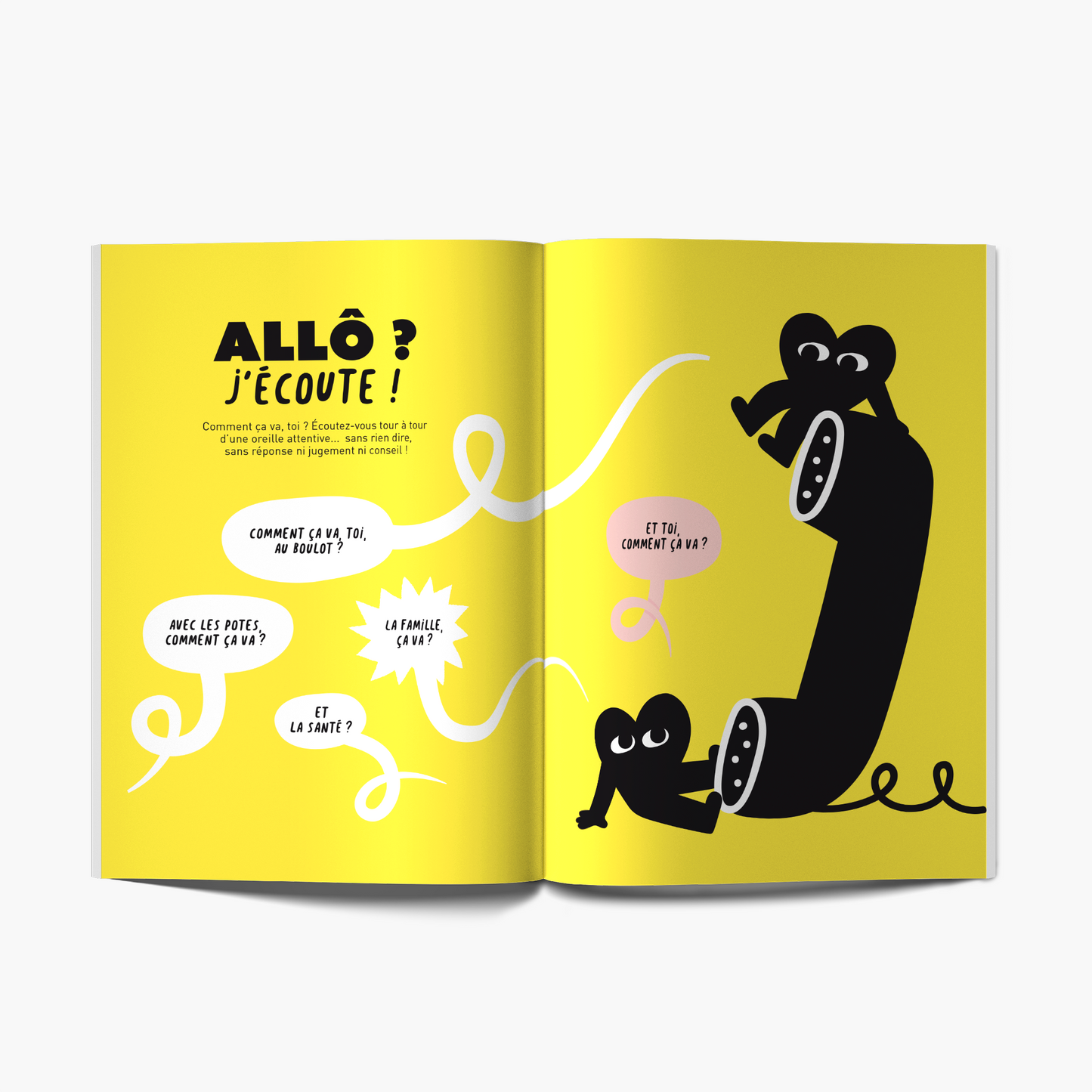 Livret à remplir pour couples, ouvert avec pages blanches