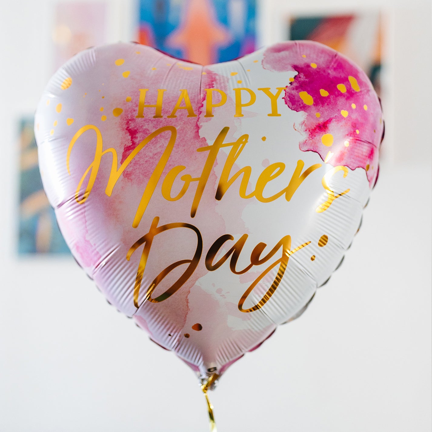 Ballon Fête des Mères Aquarelle sur fond blanc