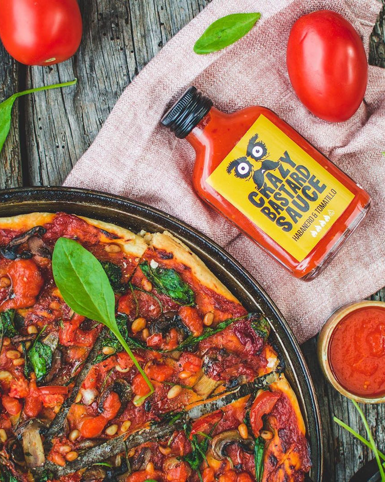 Flacons de sauce Crazy Bastard avec étiquettes colorées