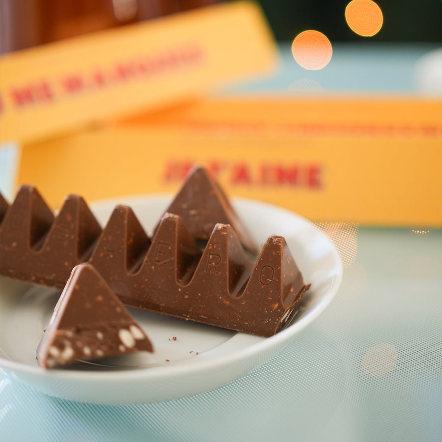 Toblerone personnalisé avec message sur fond blanc