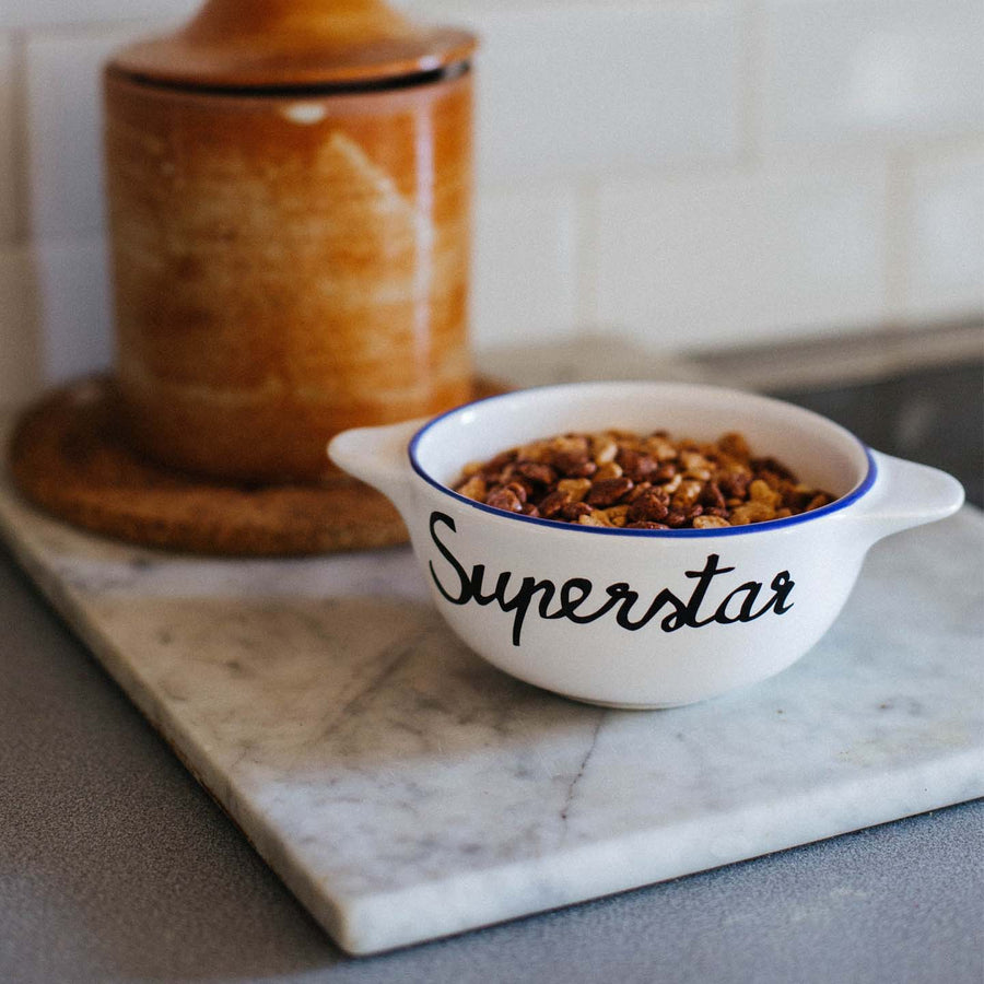 Bol breton en faïence avec filet bleu peint à la main