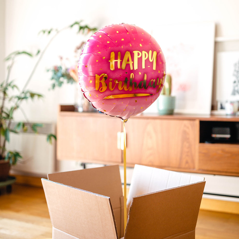 Box Ballon Happy Birthday Rubis - Mieux Que Des Fleurs