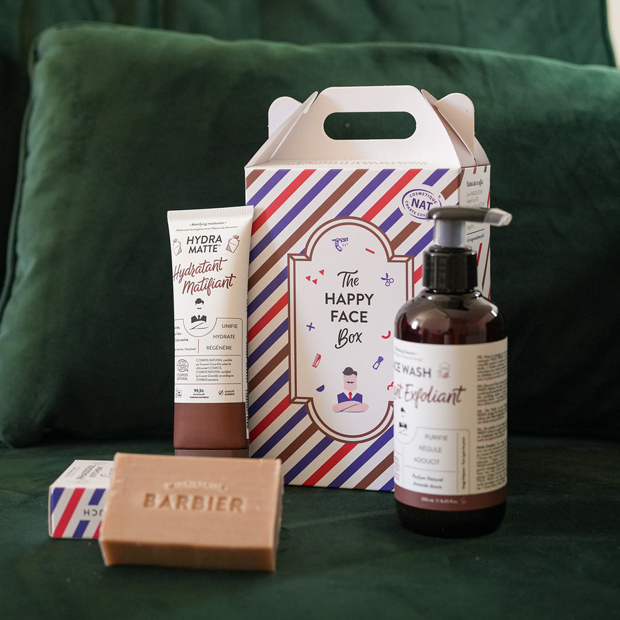 Box de soins pour le visage avec savon et gel nettoyant