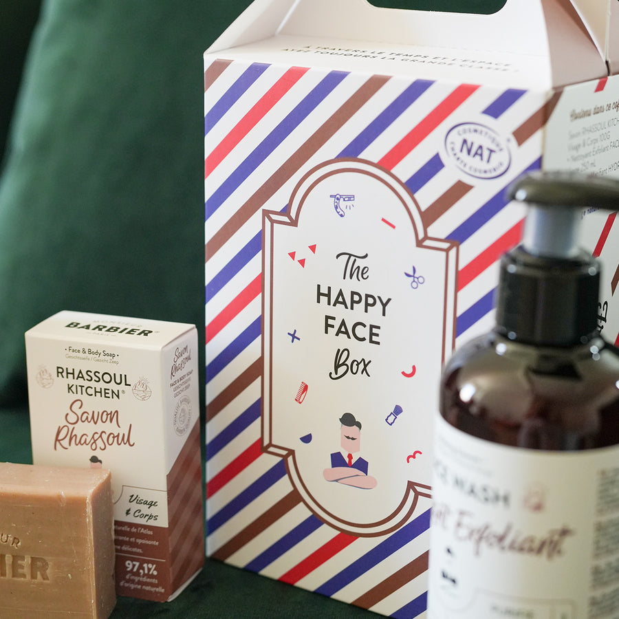 Box de soins pour le visage avec savon et gel nettoyant