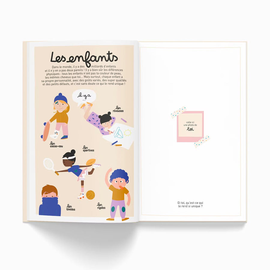Livre pour enfants avec couverture colorée et illustrations ludiques.