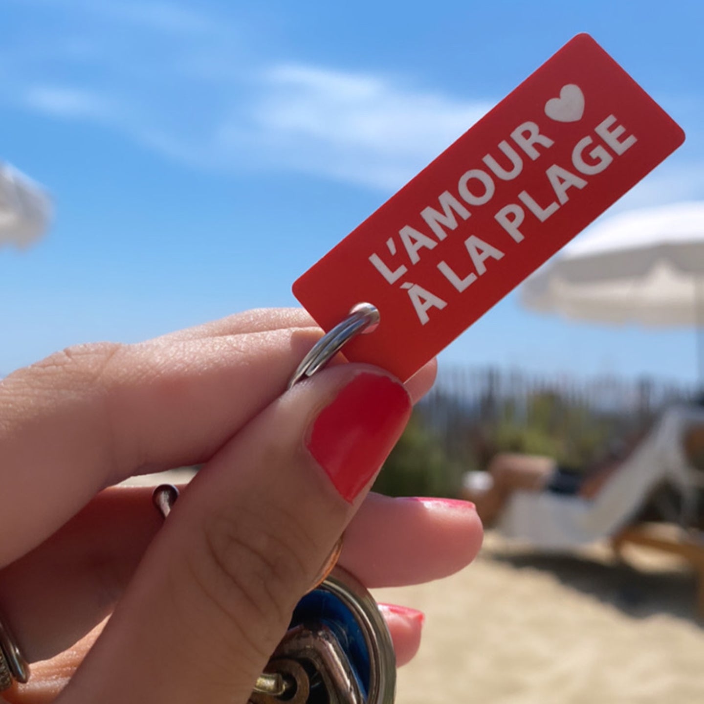 Un porte clés l'amour à la plage